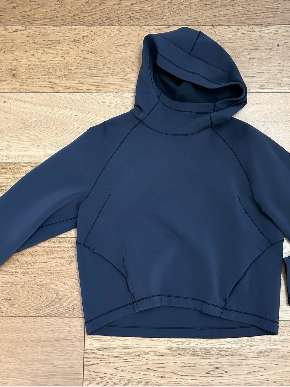 Lululemon Scuba Pullover, Black